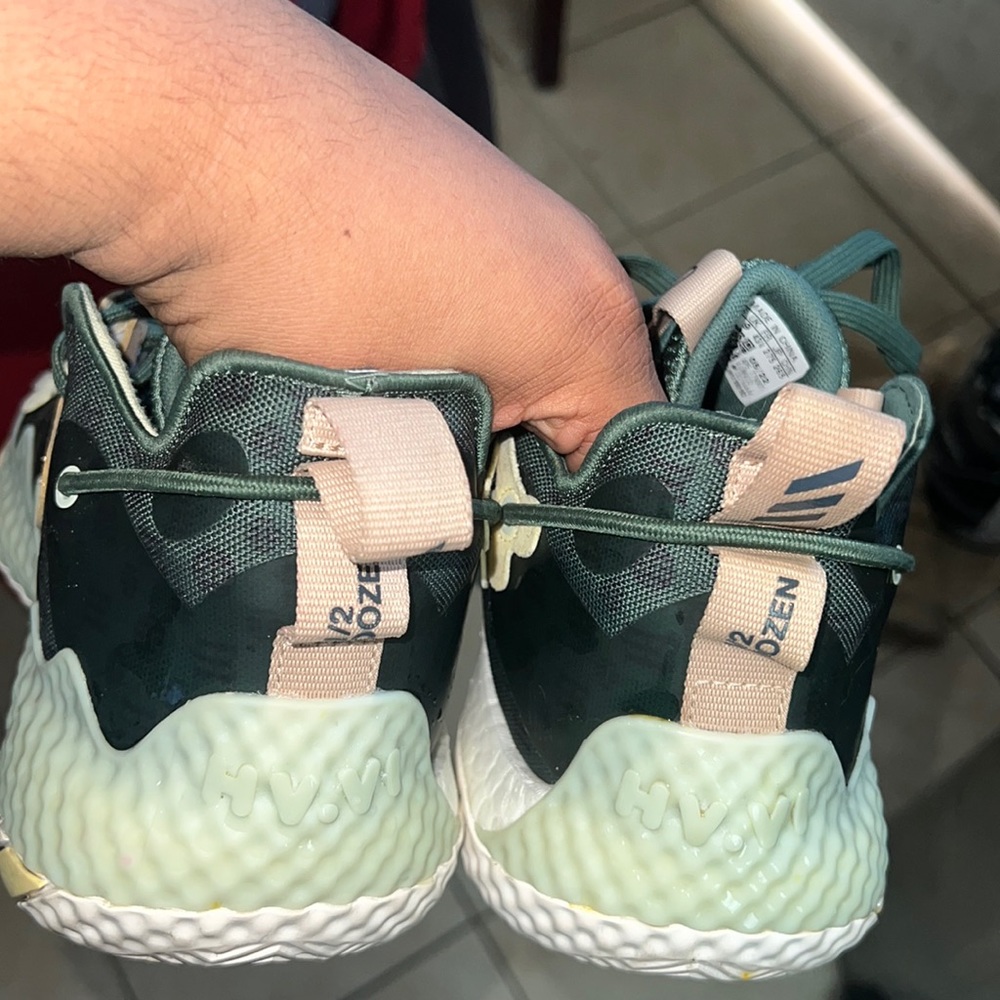 Harden Vol. 6 .